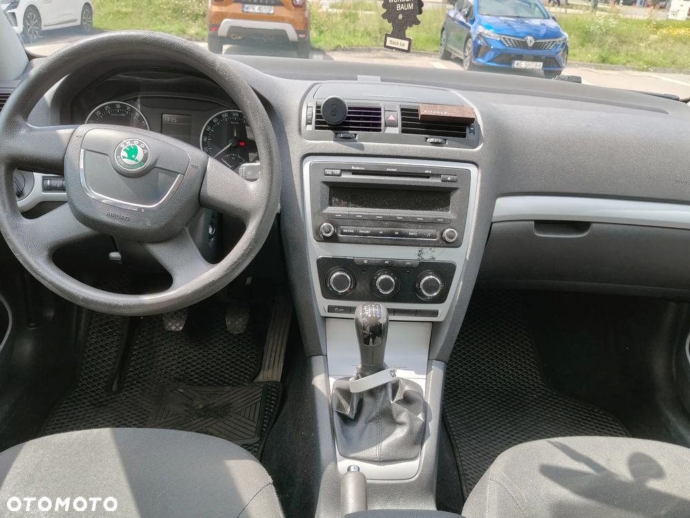 Skoda Octavia 2.0 TDI Ambiente - 10