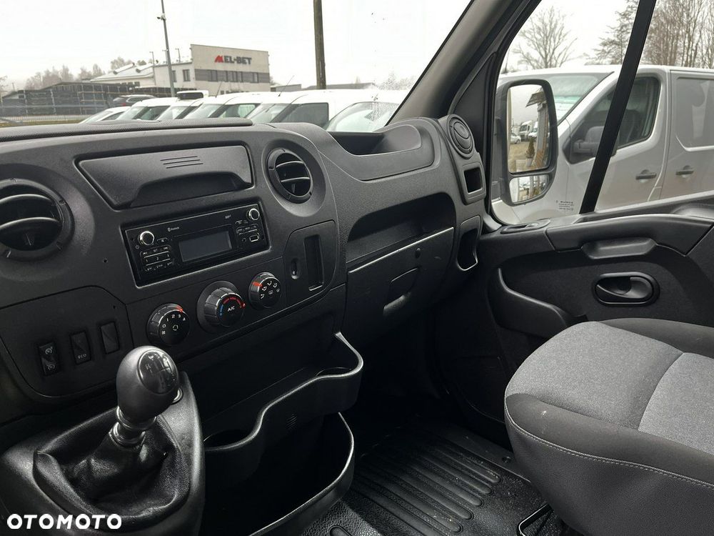 Renault Master - 10