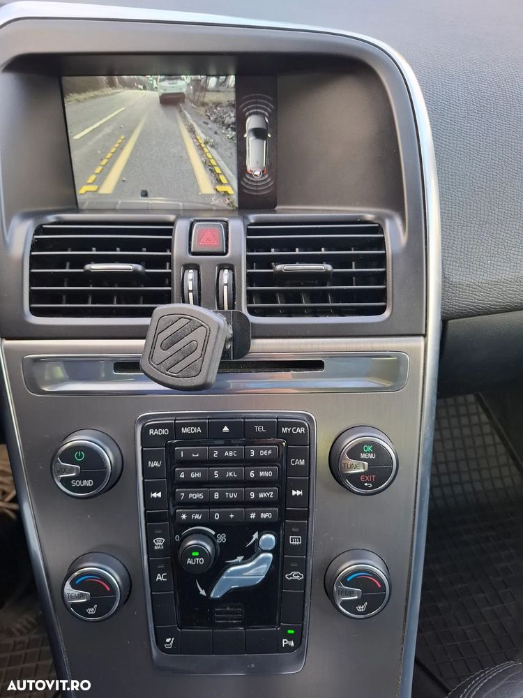 Volvo XC 60 - 19