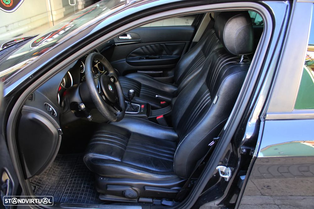 Alfa Romeo 159 Sportwagon 1.9 JTDM 8V DPF Progression - 24