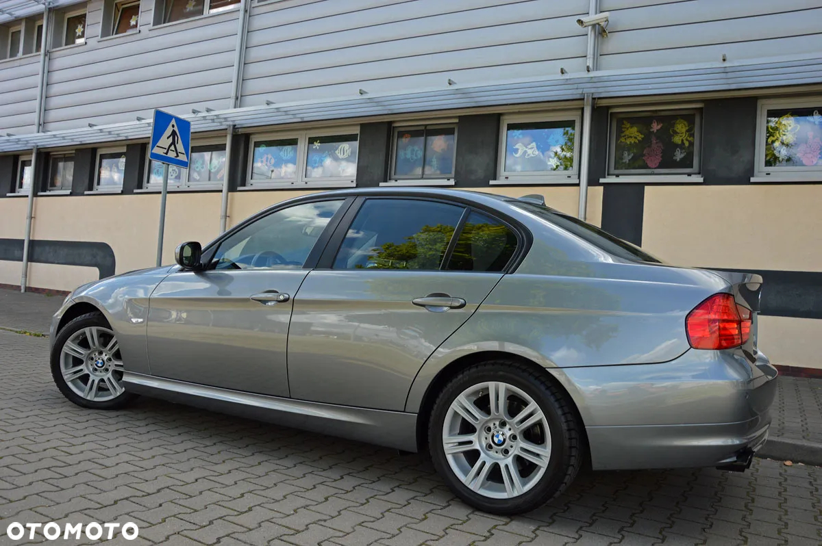 BMW Seria 3 - 8