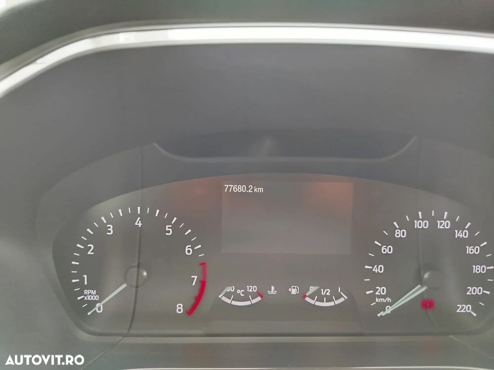 Ford Kuga - 20