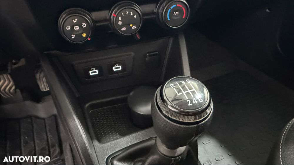 Dacia Duster Blue dCi 115 4WD Journey - 9