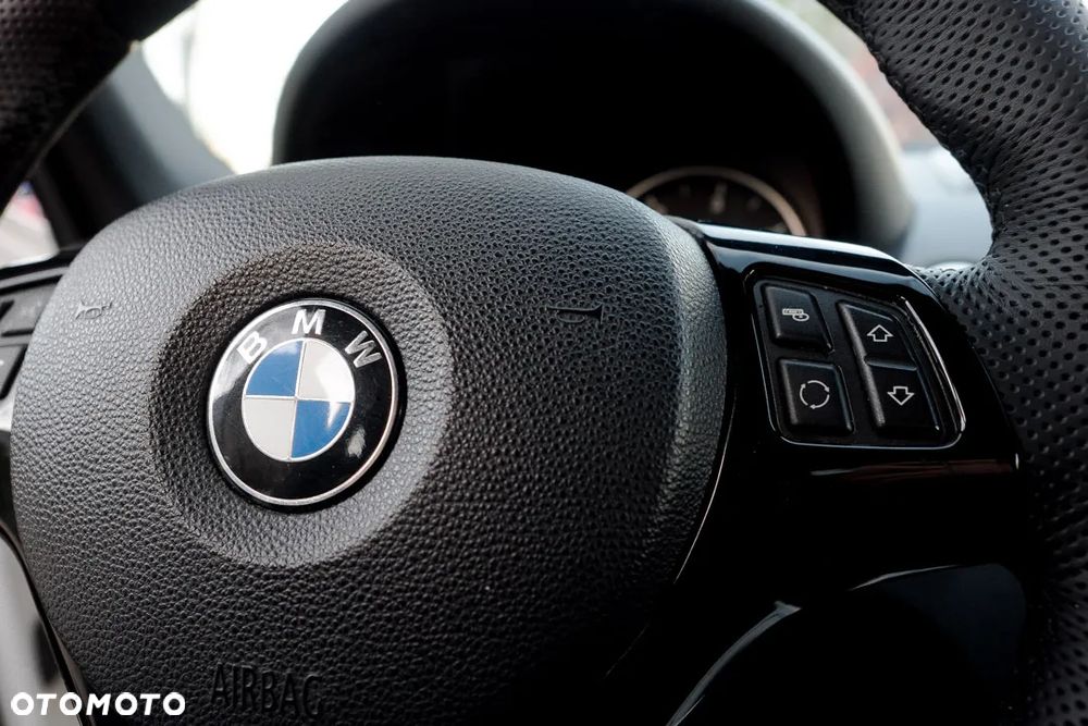 BMW Seria 1 118d Sport Line - 15