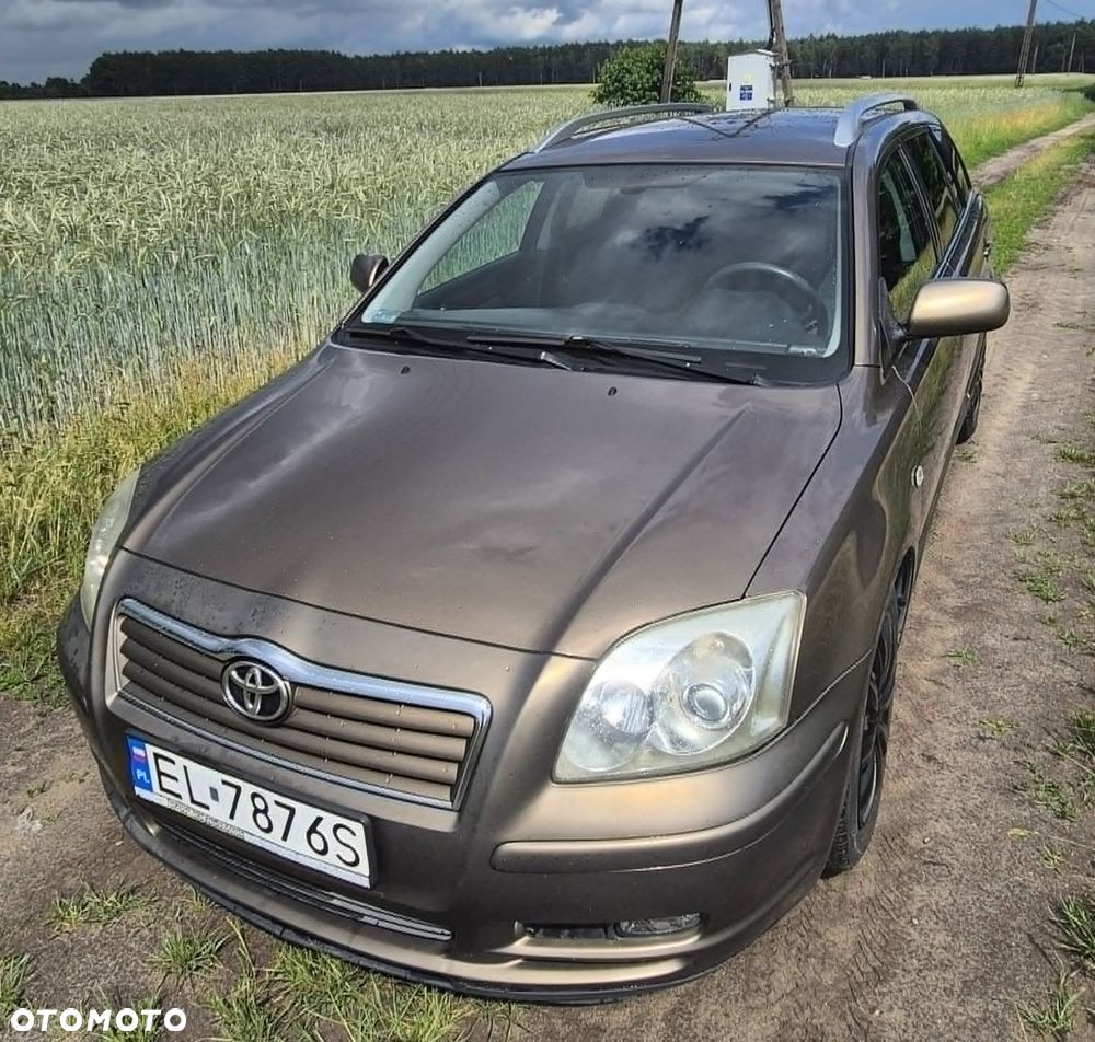 Toyota Avensis 2.2 D-4D Sol - 1