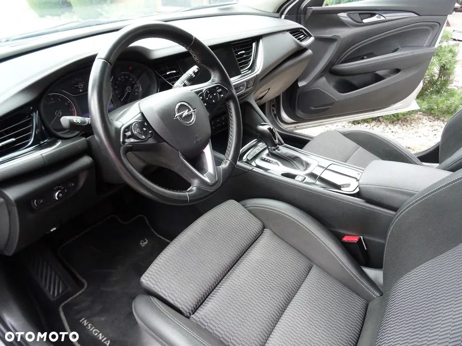 Opel Insignia 1.5 T Elite S&S - 18