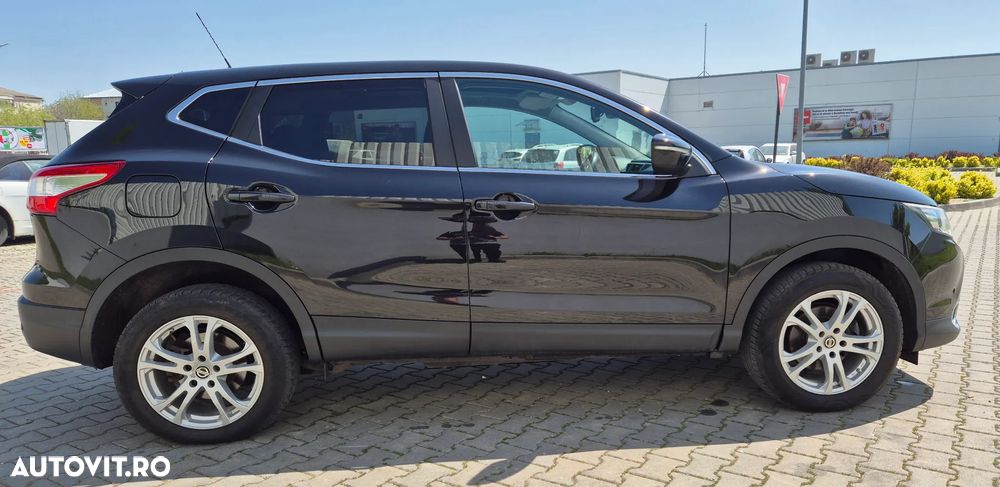 Nissan Qashqai 1.5 DCI N-Connecta - 5
