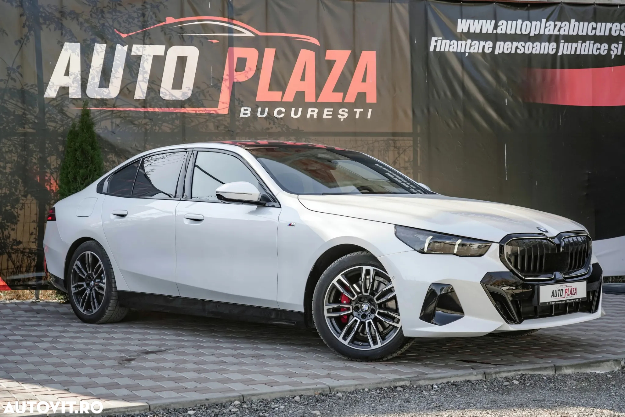 BMW Seria 5 520i Aut. - 7
