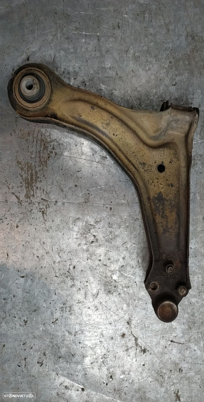 Braço Suspensão Frente Esquerdo Mercedes-Benz Vito Caixa (638) - 2