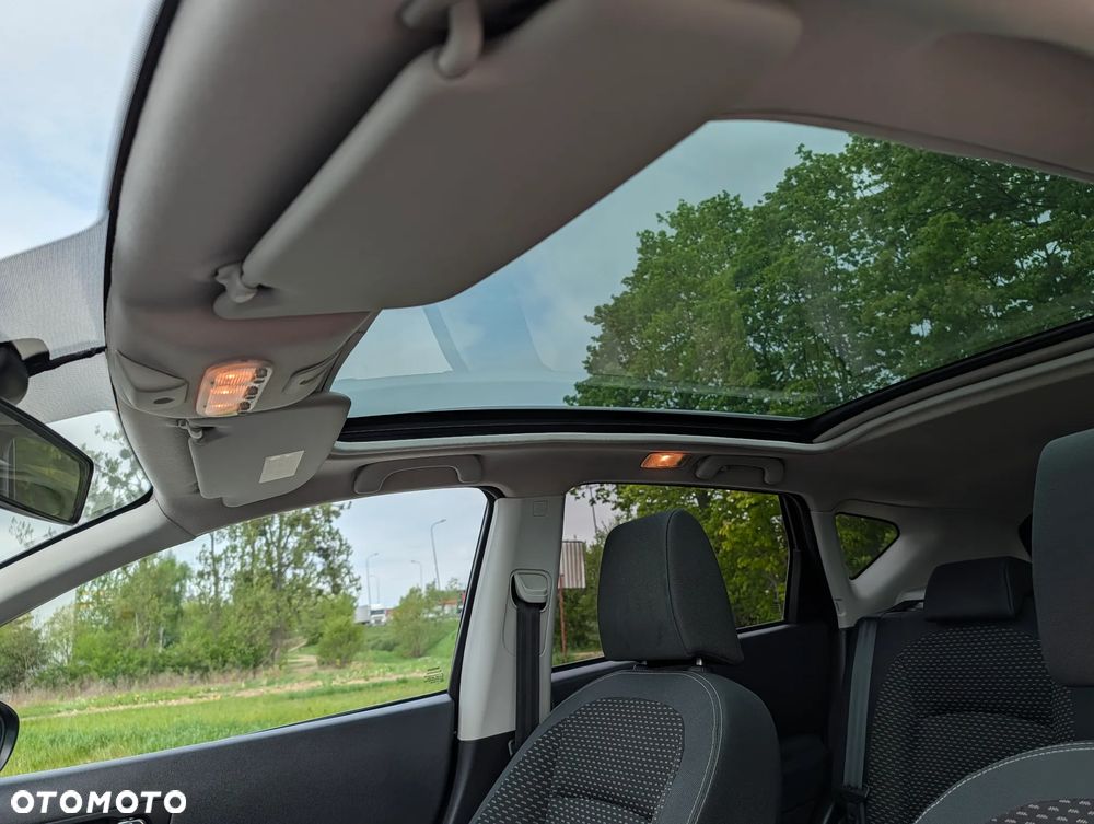 Nissan Qashqai 1.5 dCi DPF tekna - 26