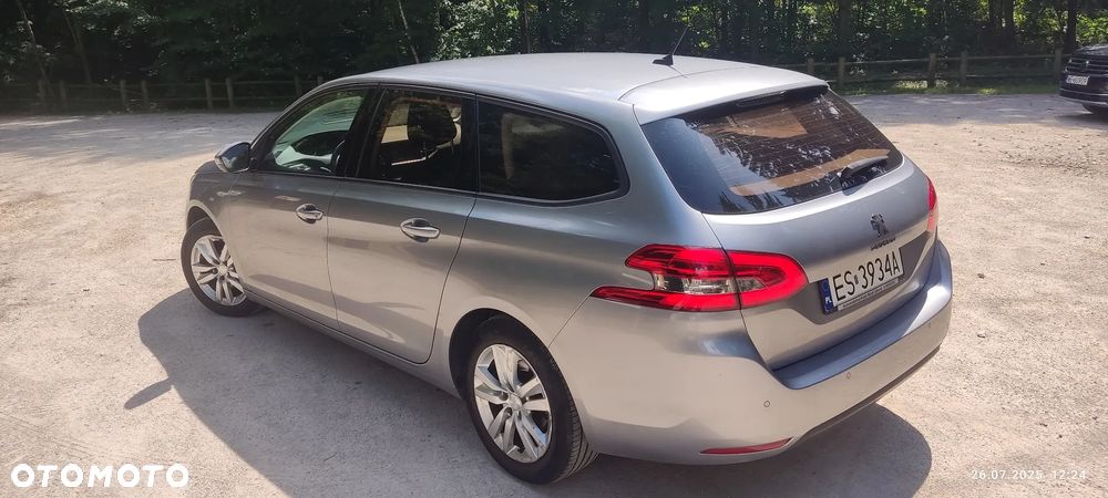 Peugeot 308 1.5 BlueHDi Allure S&S - 3