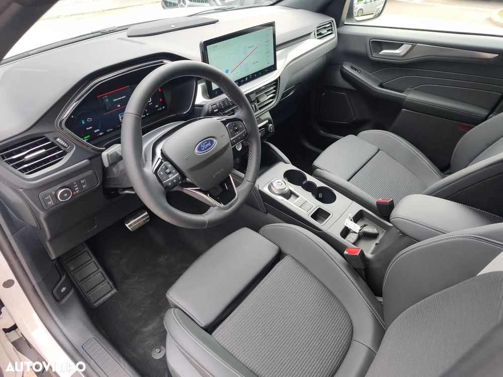 Ford Kuga 2.5 Duratec PHEV SOUND EDITION - 11