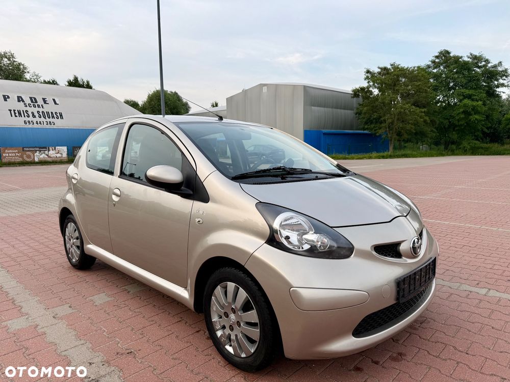 Toyota Aygo Multi Mode ckIN2U - 10