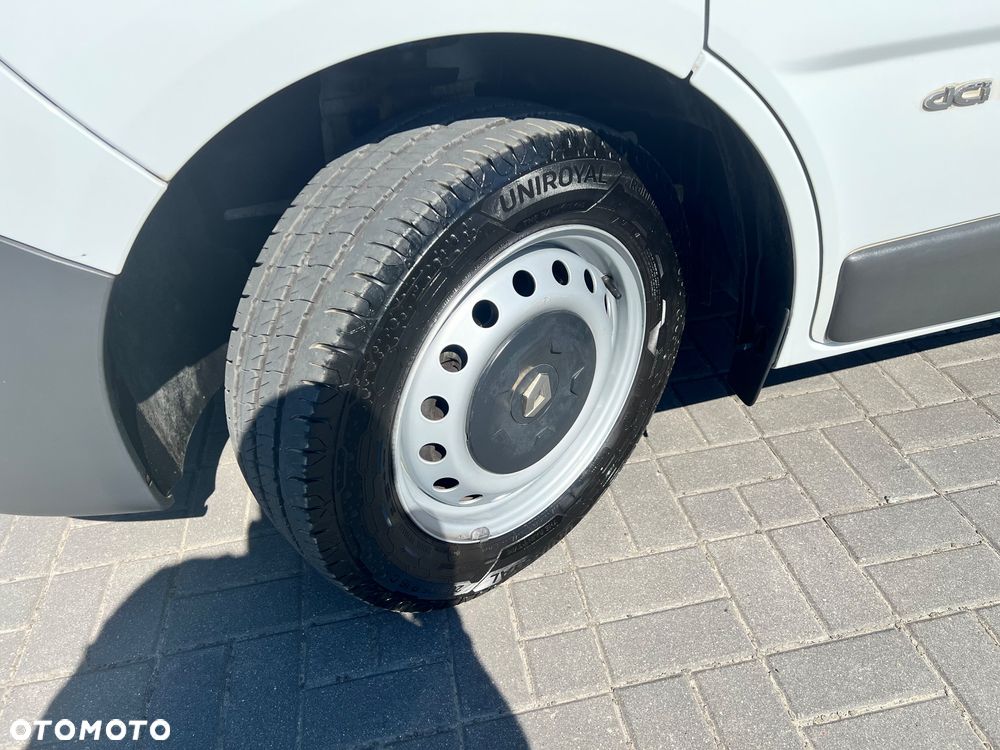 Renault Trafic - 22