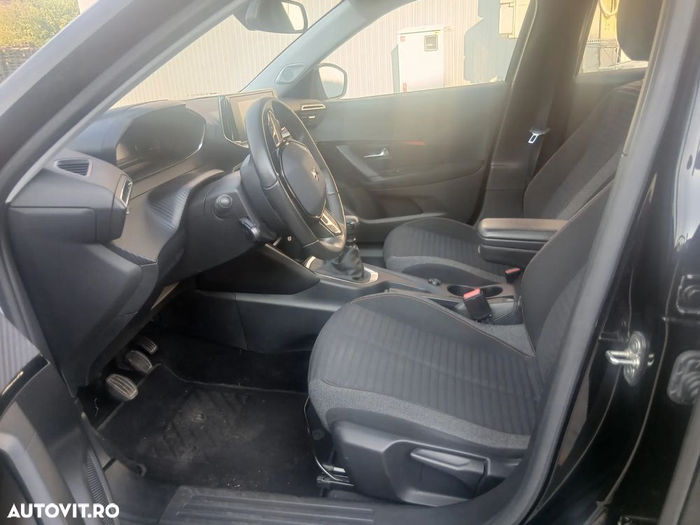Peugeot 2008 PureTech 100 Active - 18