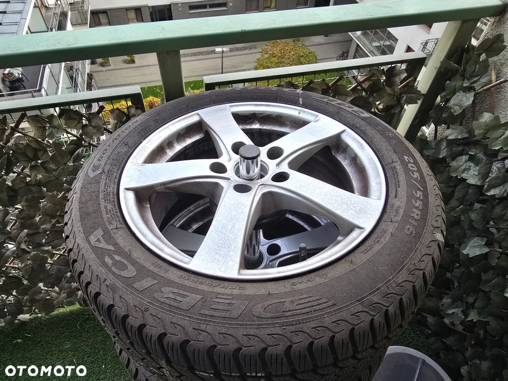 Volkswagen Golf 2.0 TDI GTD - 40