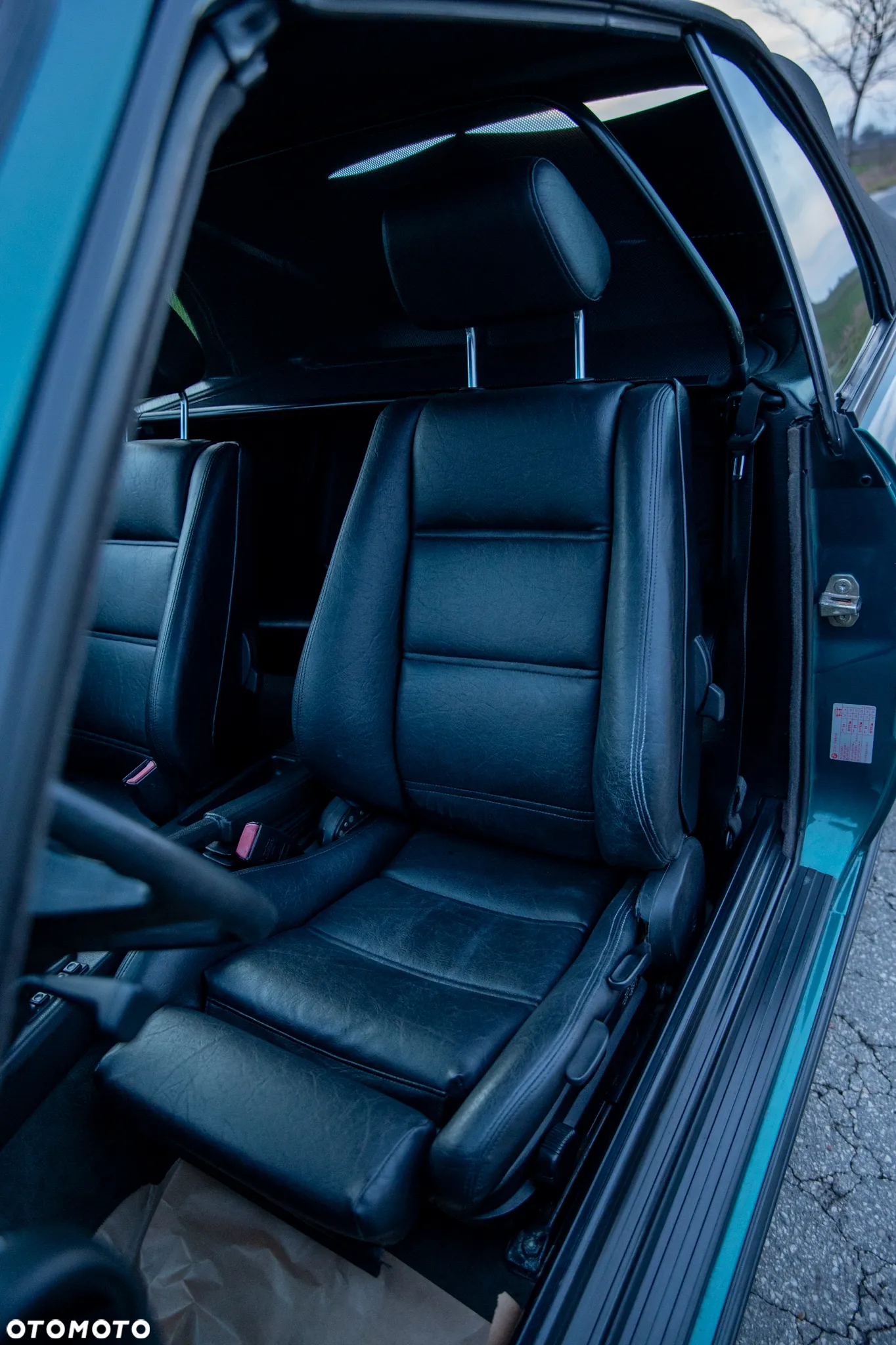 BMW Seria 3 318i - 24