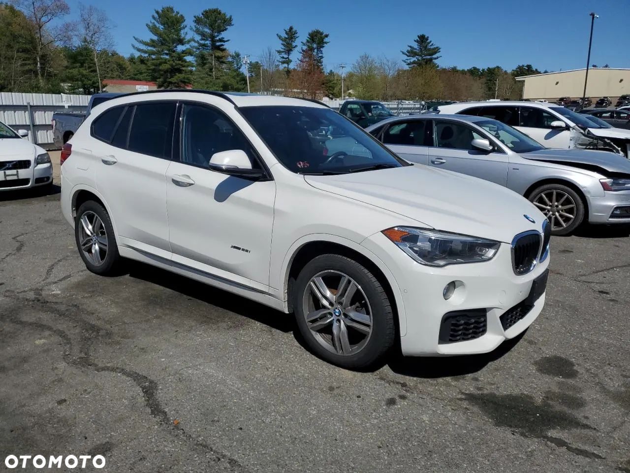 BMW X1 xDrive25i M Sport - 1