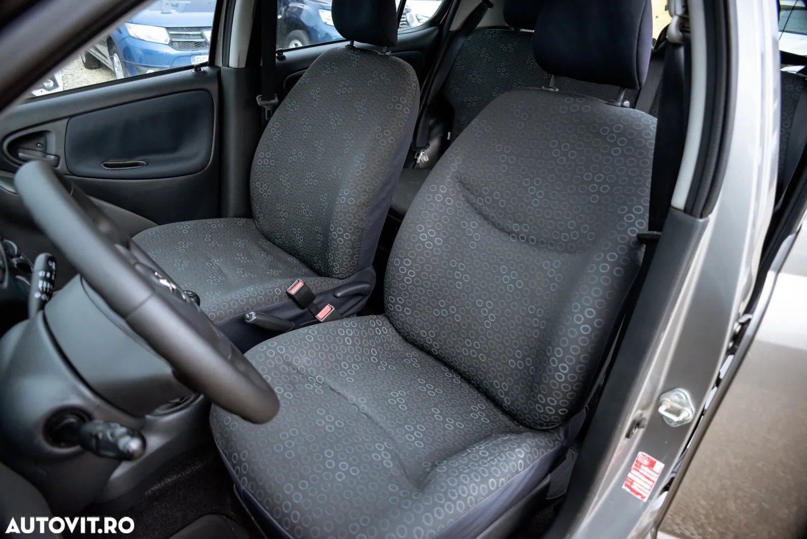 Toyota Yaris Verso 1.3 Luna - 13