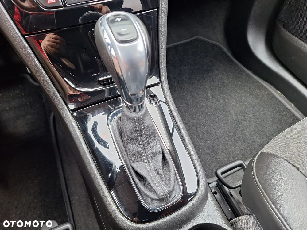 Opel Mokka X 1.4 Automatik Color Innovation - 6