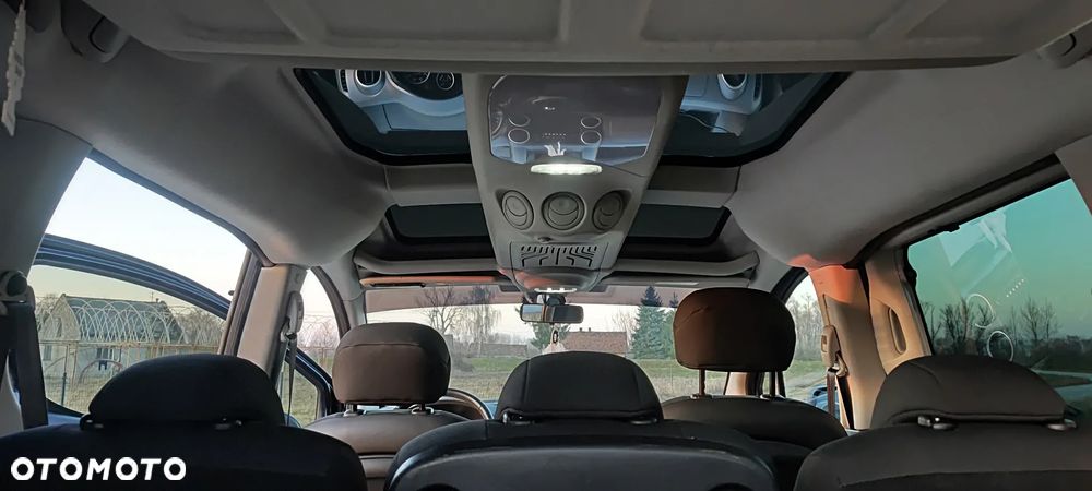 Citroën Berlingo 1.6 BlueHDi XTR - 19