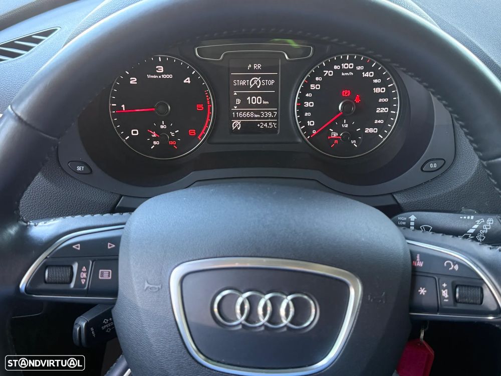 Audi Q3 2.0 TDI quattro S tronic - 28