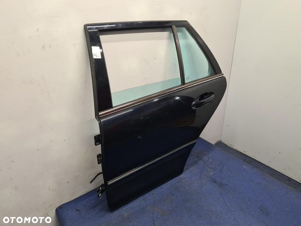 MERCEDES W203 LIFT KOMBI DRZWI TYŁ LEWE 768 - 4