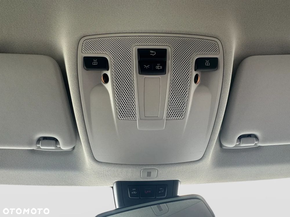 Mercedes-Benz Klasa A 160 7G-DCT Style - 26