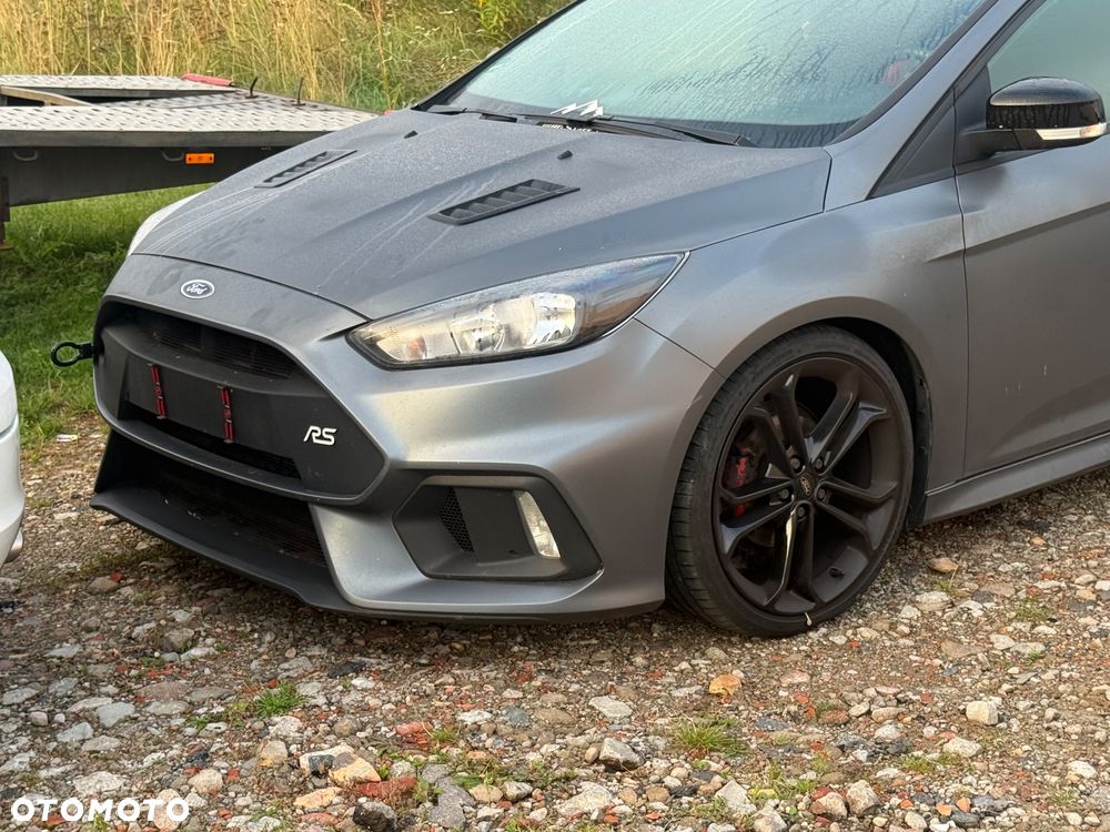 Ford Focus - 1