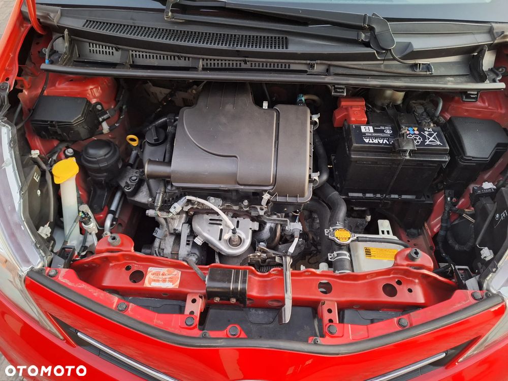 Toyota Yaris 1.0 Premium - 27