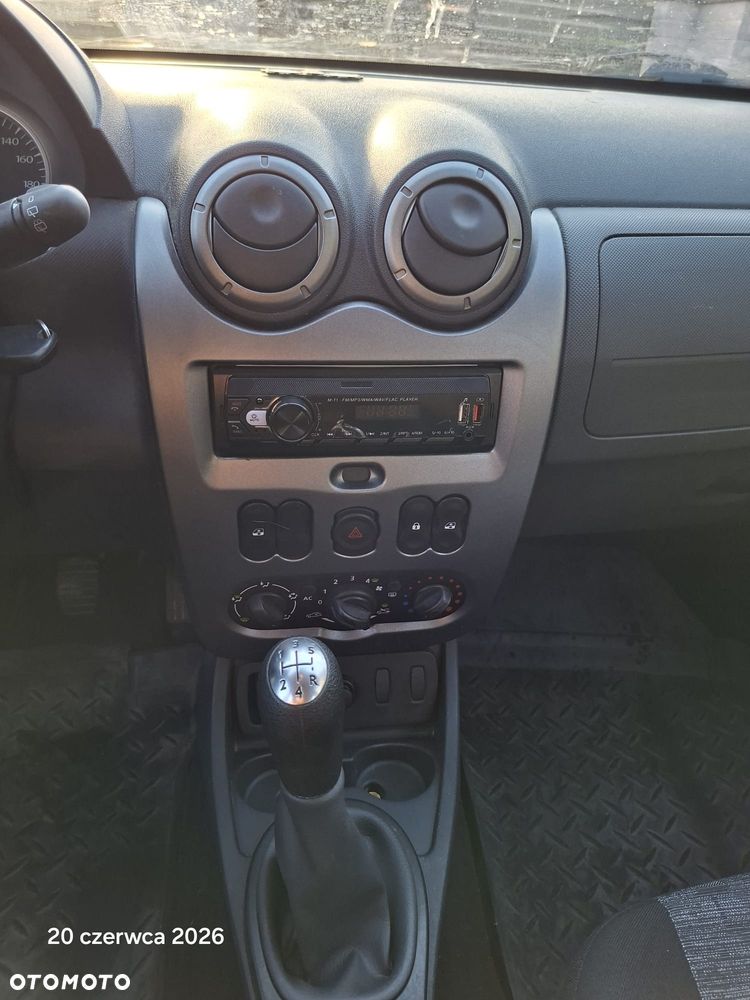 Dacia Duster 1.6 SL Garmin - 10