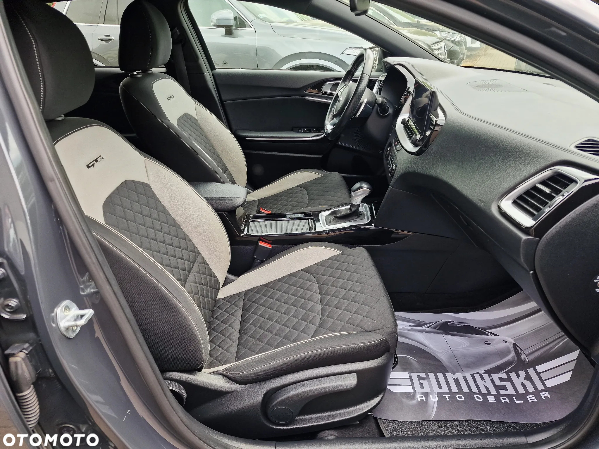 Kia ProCeed 1.6 CRDi GT Line DCT - 23