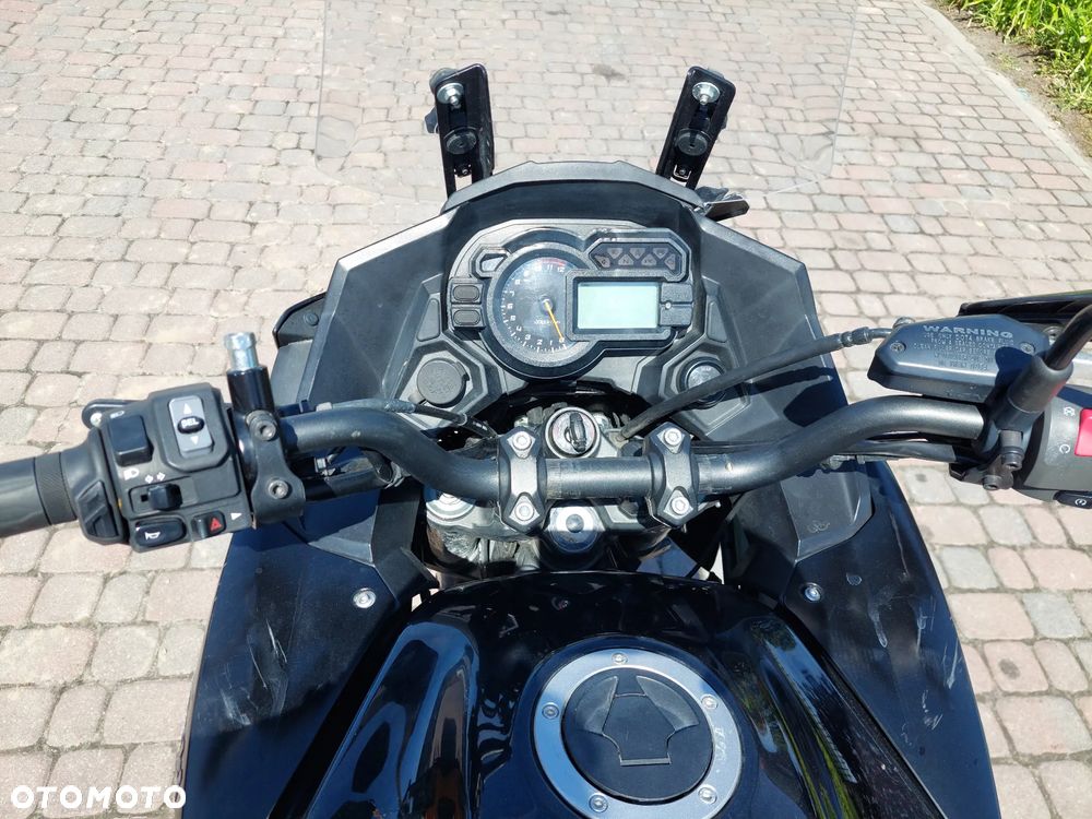 Kawasaki Versys 1000 - 9
