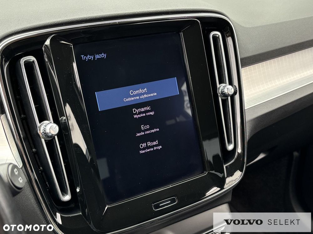 Volvo XC 40 - 15