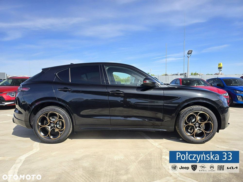 Alfa Romeo Stelvio - 3