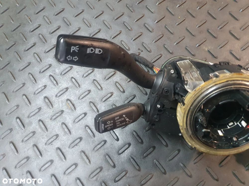 PRZEŁĄCZNIK ZESPOLONY TAŚMA AIRBAG A4 B6 B7 8E0953549R 4E0953541 2004-2008 - 2