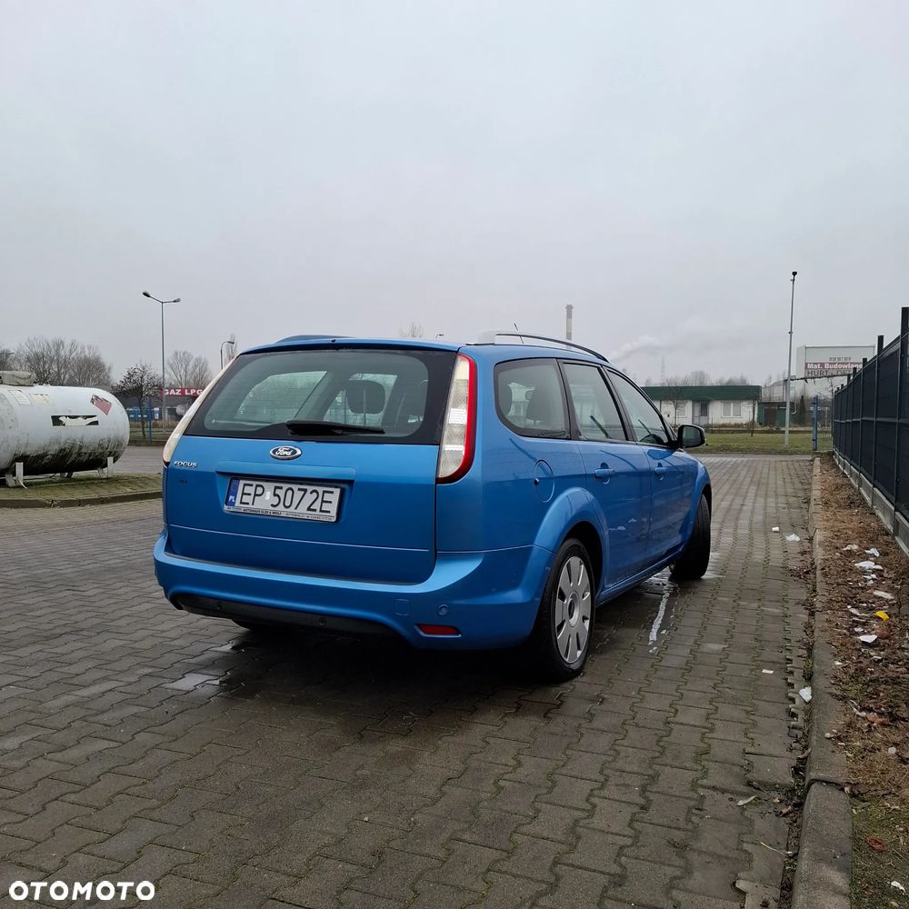 Ford Focus 1.6 X100 - 4