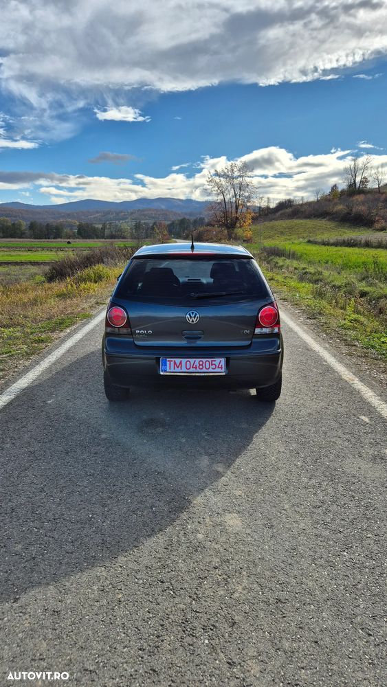 Volkswagen Polo 1.4 TDI Attractive - 6