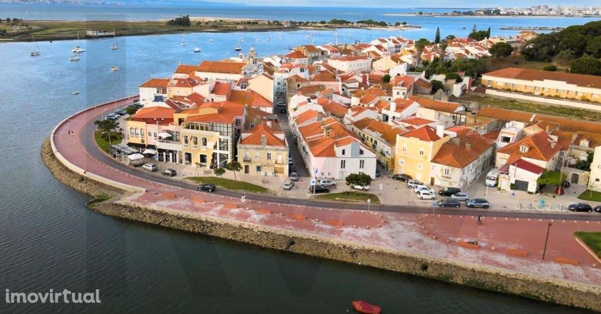 2 Prédios com projeto de reabilitação - Zona Ribeirinha do Seixal - Grande imagem: 2/16