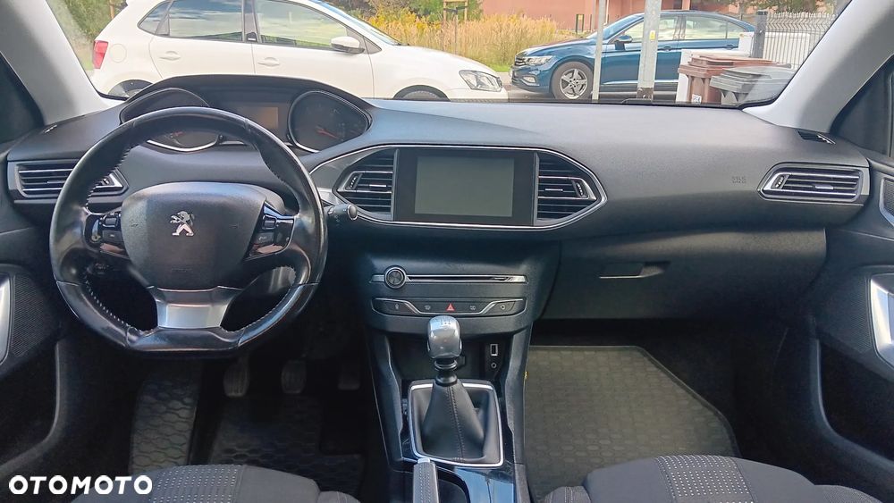 Peugeot 308 1.6 BlueHDi Active S&S - 8
