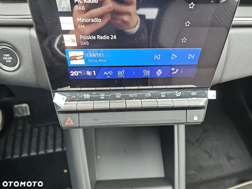 Renault Symbioz 1.6 E-Tech Full Hybrid 145 Techno - 16