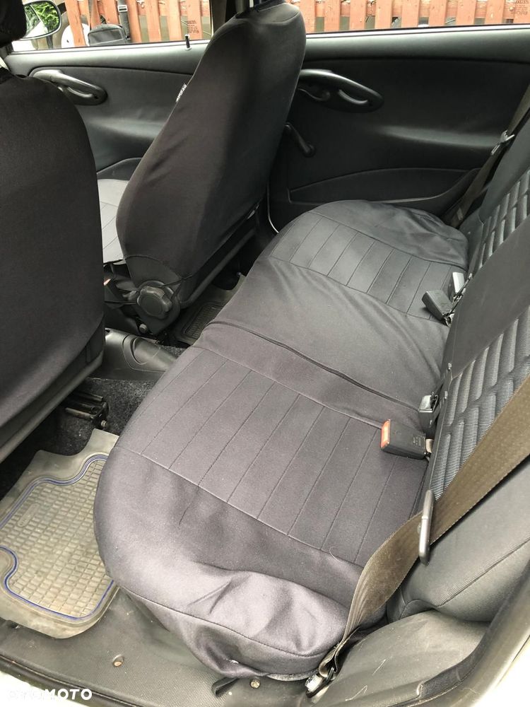Fiat Punto 1.2 8V - 16