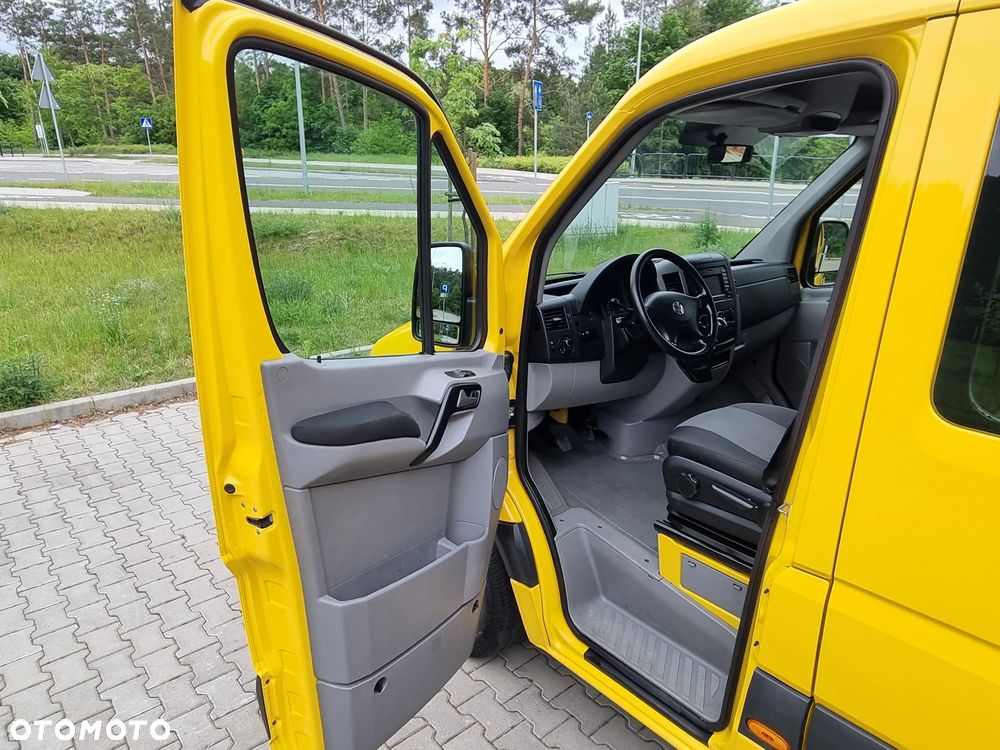 Volkswagen Crafter - 11