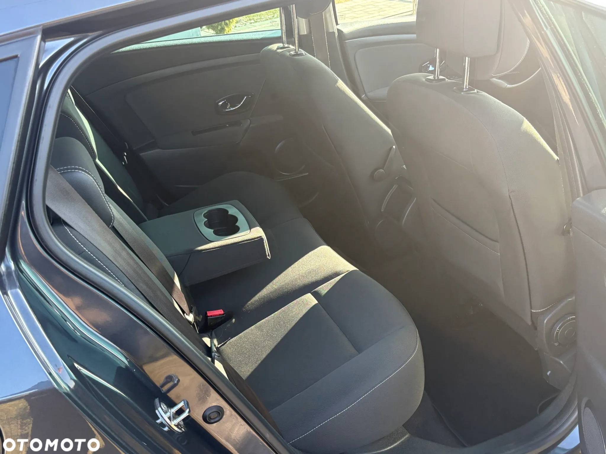 Renault Megane ENERGY TCe 115 Start & Stop LIMITED - 12