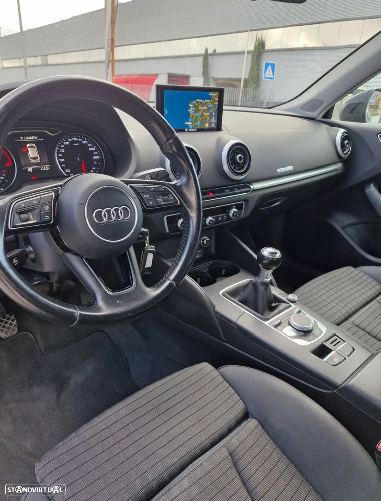 Audi A3 Sportback 1.6 TDI (clean diesel) Ambition - 10
