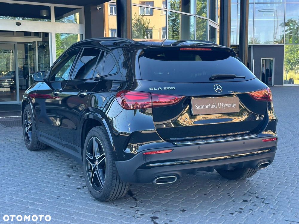 Mercedes-Benz GLA 200 AMG Line - 7