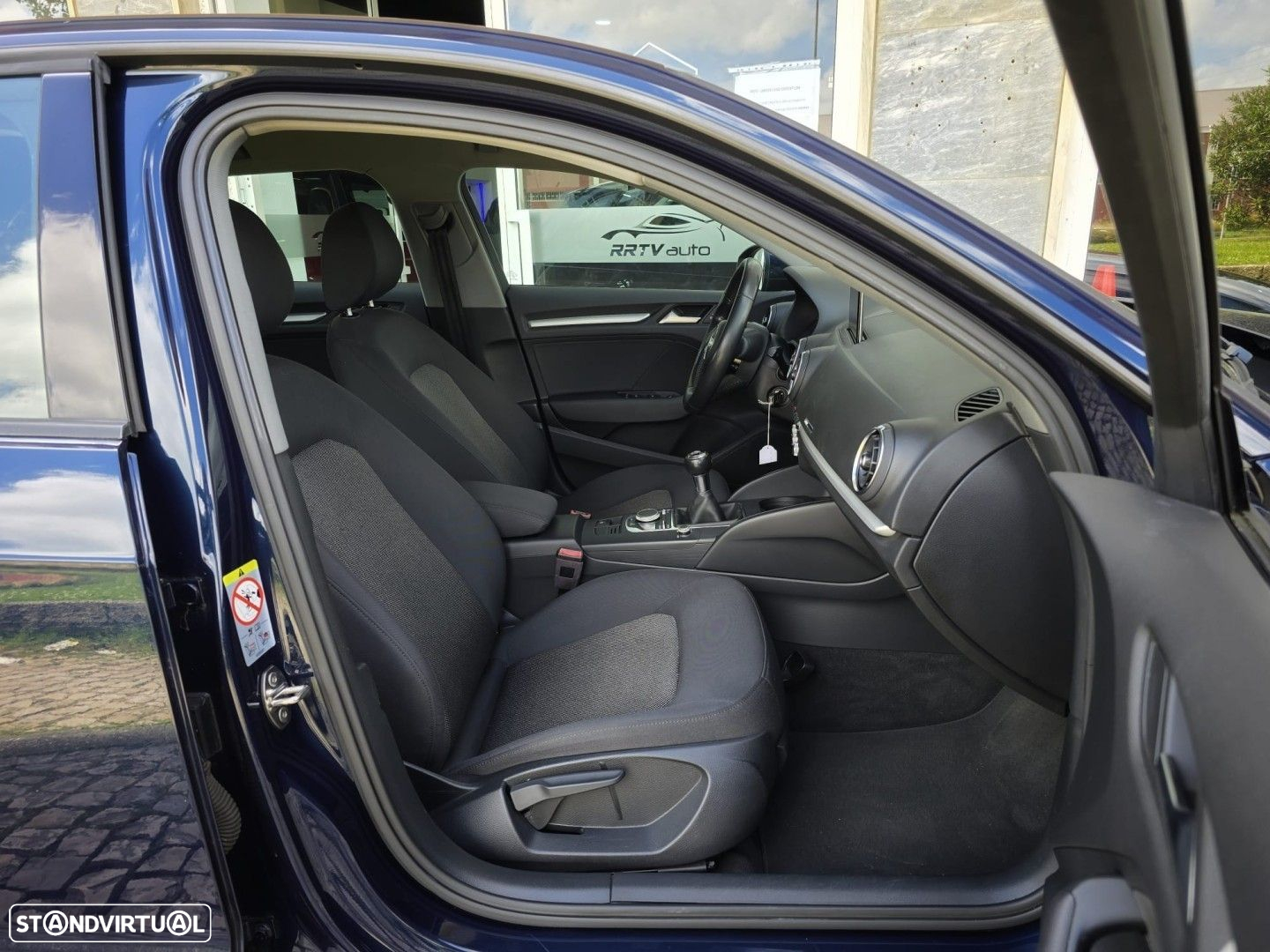 Audi A3 Sportback 1.6 TDI Design - 24