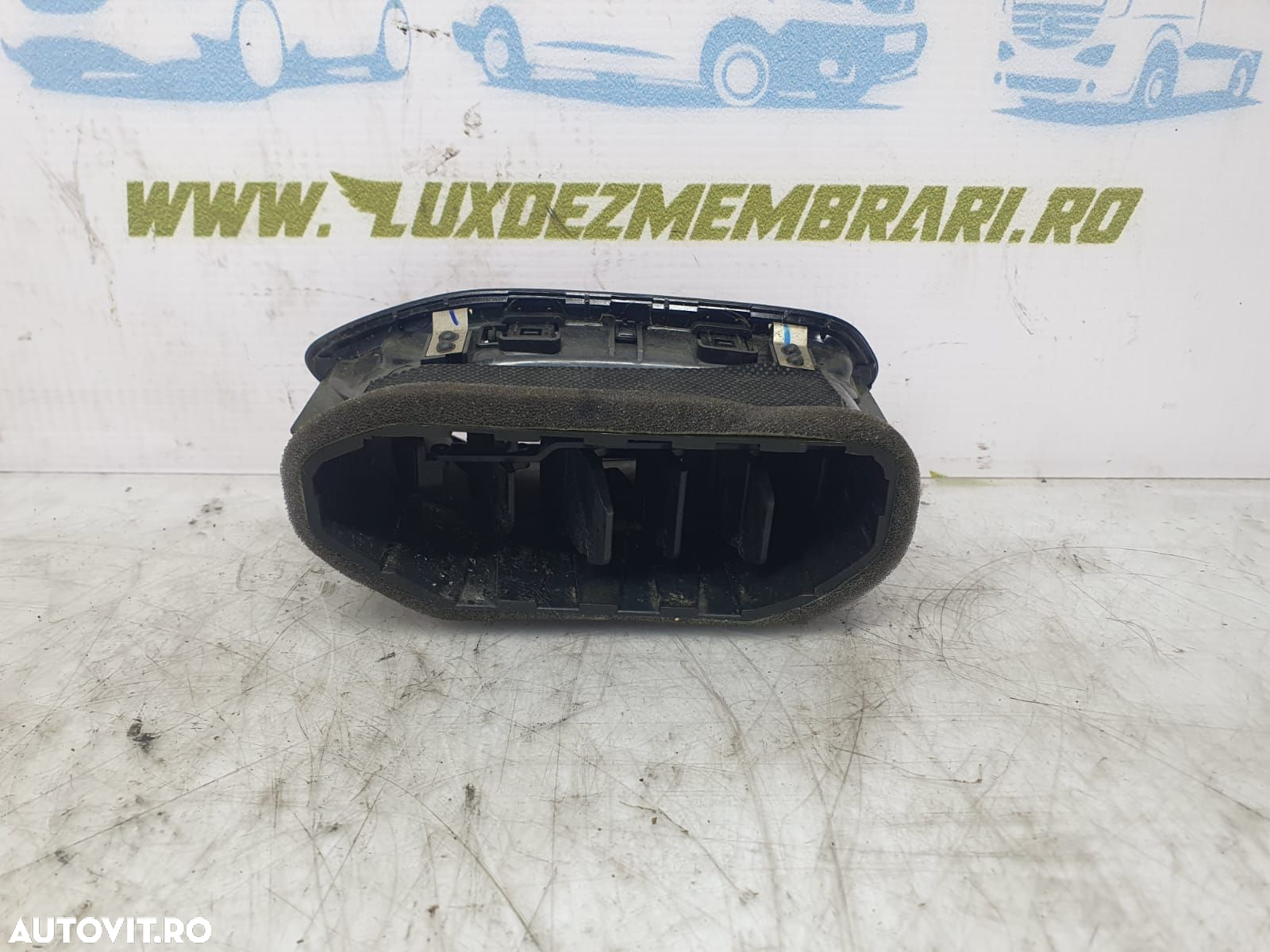 Grila aer ventilatie bord stanga 13461688 Opel Crossland X 1 [2017 - - 4