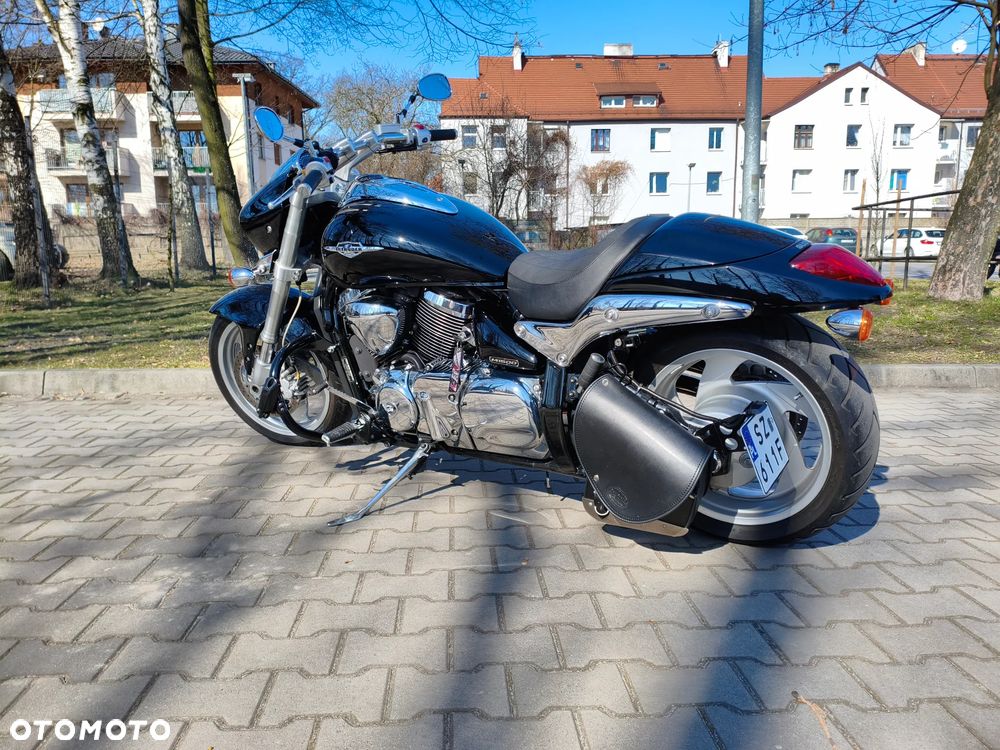 Suzuki Intruder - 6