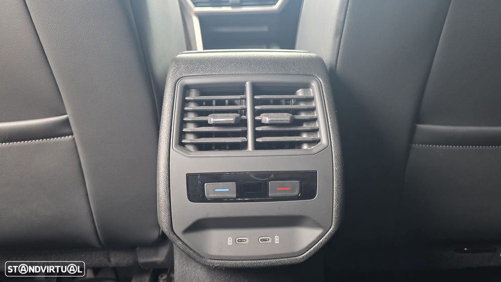 SEAT Leon ST 2.0 TDI FR DSG S/S - 10